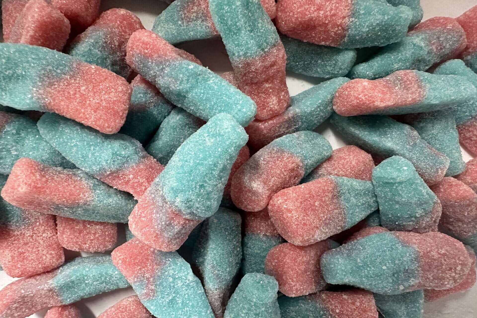 Fizzy Sour Bubblegum Bottles